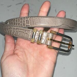 Carlisle Vintage Leather Belt Croc Embossed Taupe Mixed Metal Buckle Size M, EUC